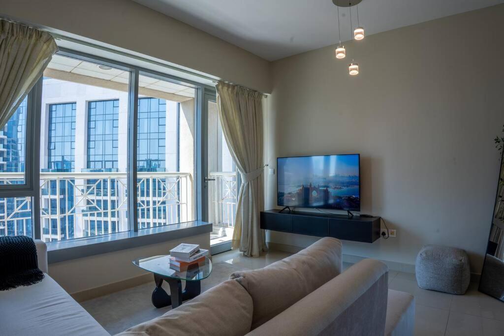 Luxury Burj Khalifa View - Mins Walking Dubai Mall Apartamento Exterior foto