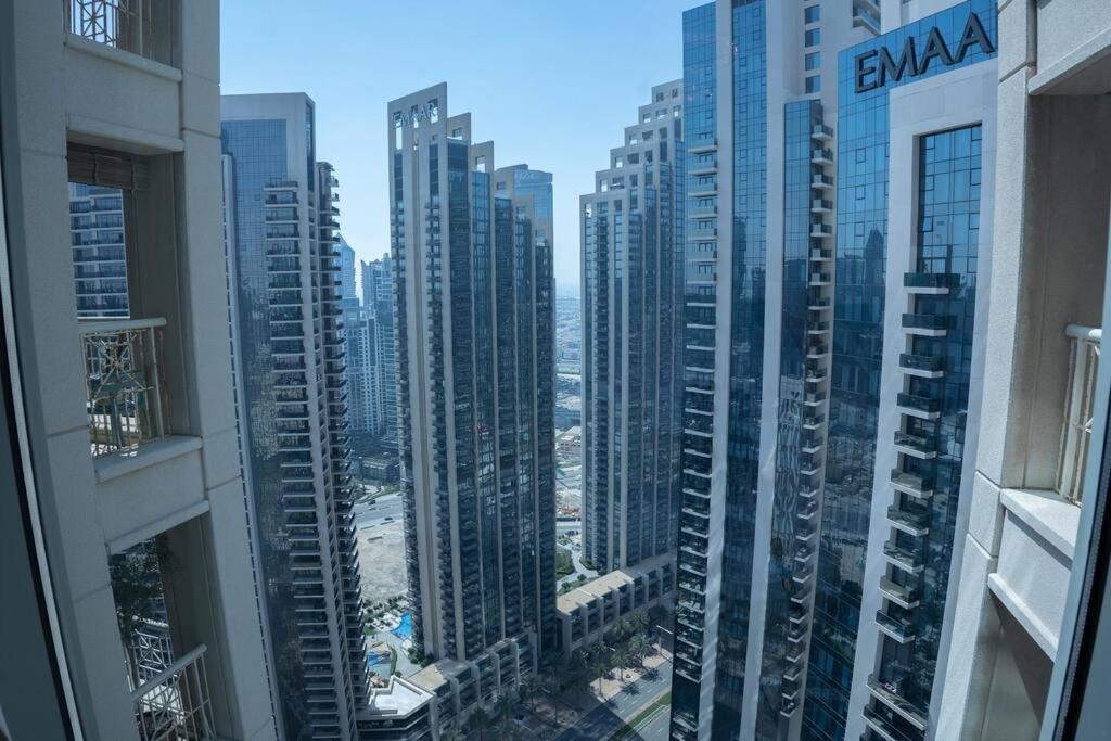 Luxury Burj Khalifa View - Mins Walking Dubai Mall Apartamento Exterior foto